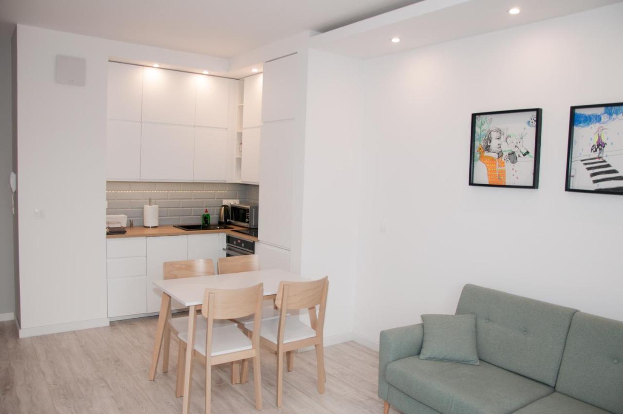 Apartament Business Magazynowa 11A Варшава Екстер'єр фото